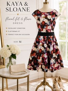 Kaya & Sloane Floral Fit & Flare Dress Multicolor Black Waist M